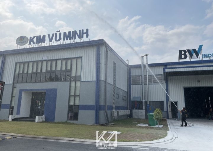 Nhân viên Kim Vũ Minh tập huấn phòng cháy chữa cháy